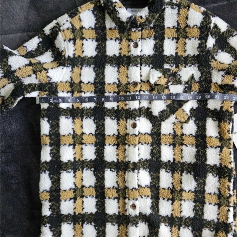 RVCA | NWT "Birdie" Plaid Faux Shearling Fleece Oversized Shirt Jacket - Picture 13 of 13